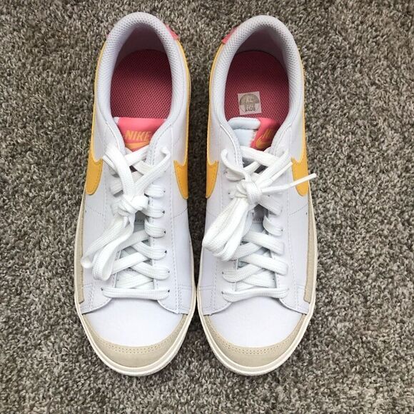 Nike Blazer Low 77' Women’s Size 7 - Picture 5 of 6